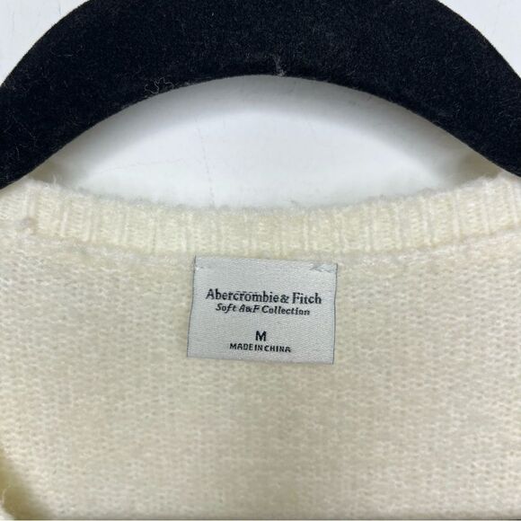 Abercrombie Soft AF Pearl Cardigan - Picture 3 of 5